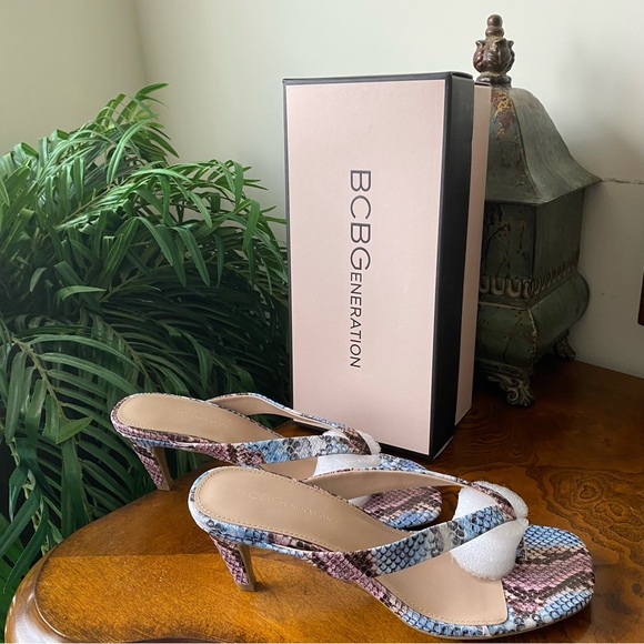 BCBGeneration Tabina Snakeskin Sandal Heels - Picture 1 of 9